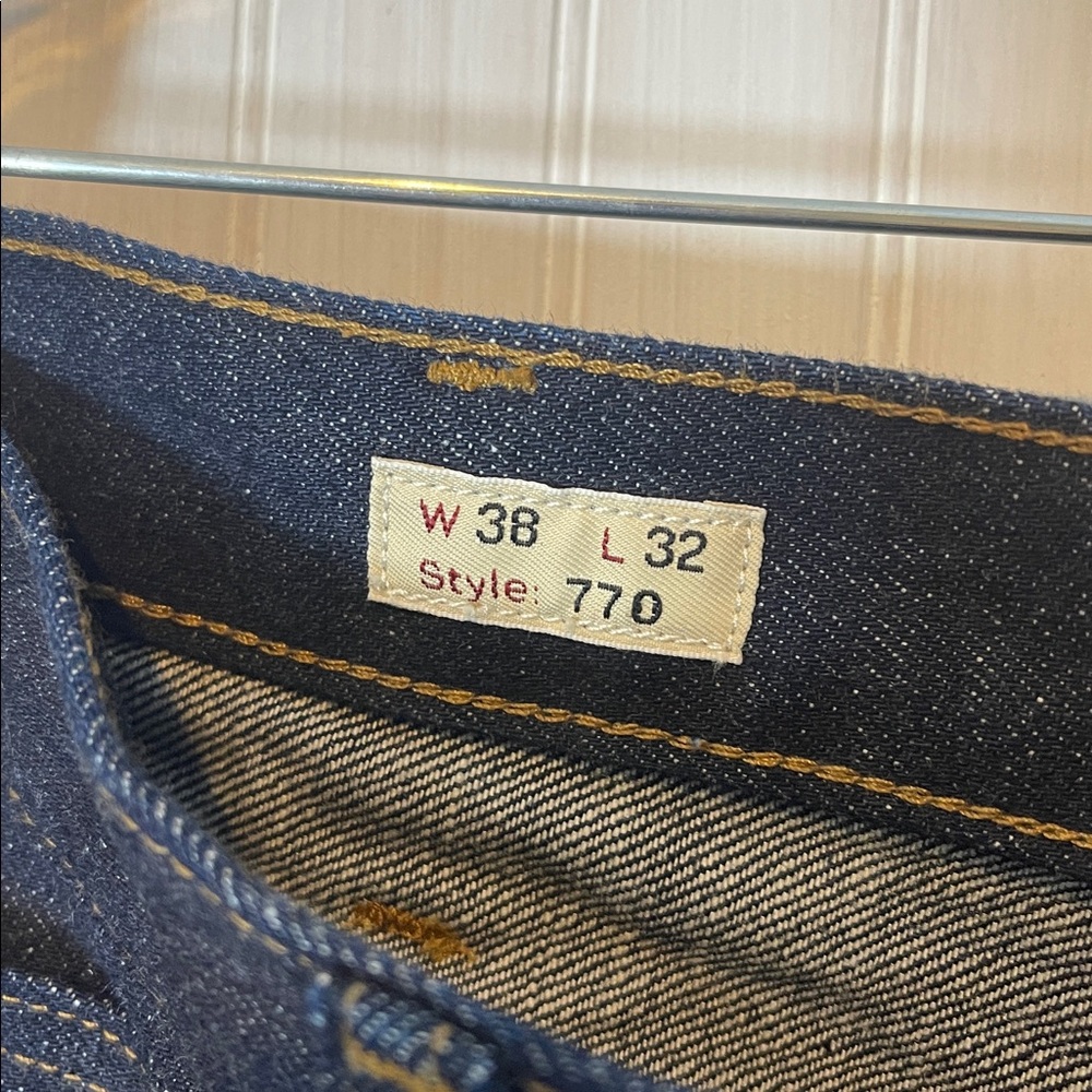 J. Crew Men's Straight Leg Stretch Selvedge 770 38x32 - Picture 5 of 10